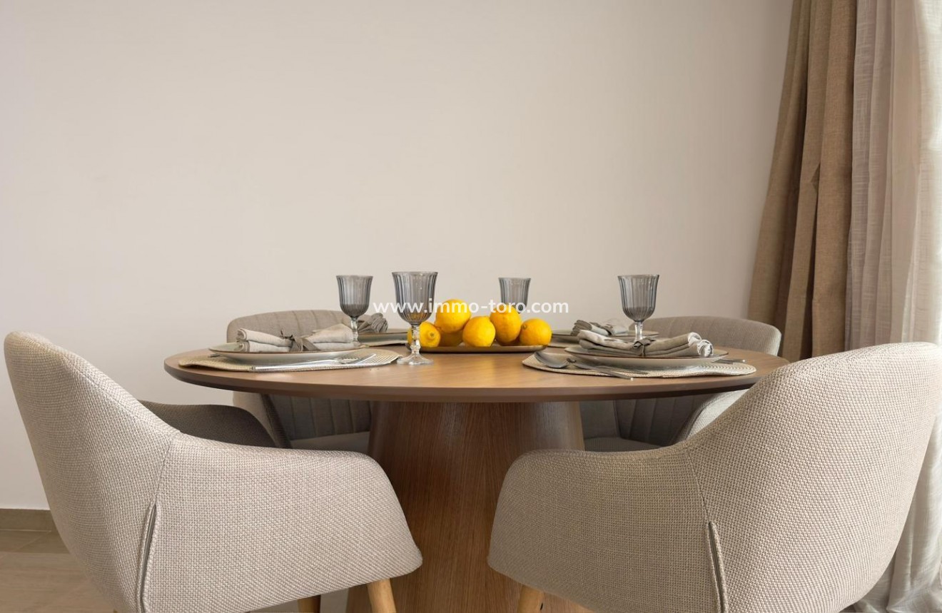 Resale - Apartment - Benidorm - 1ª Linea