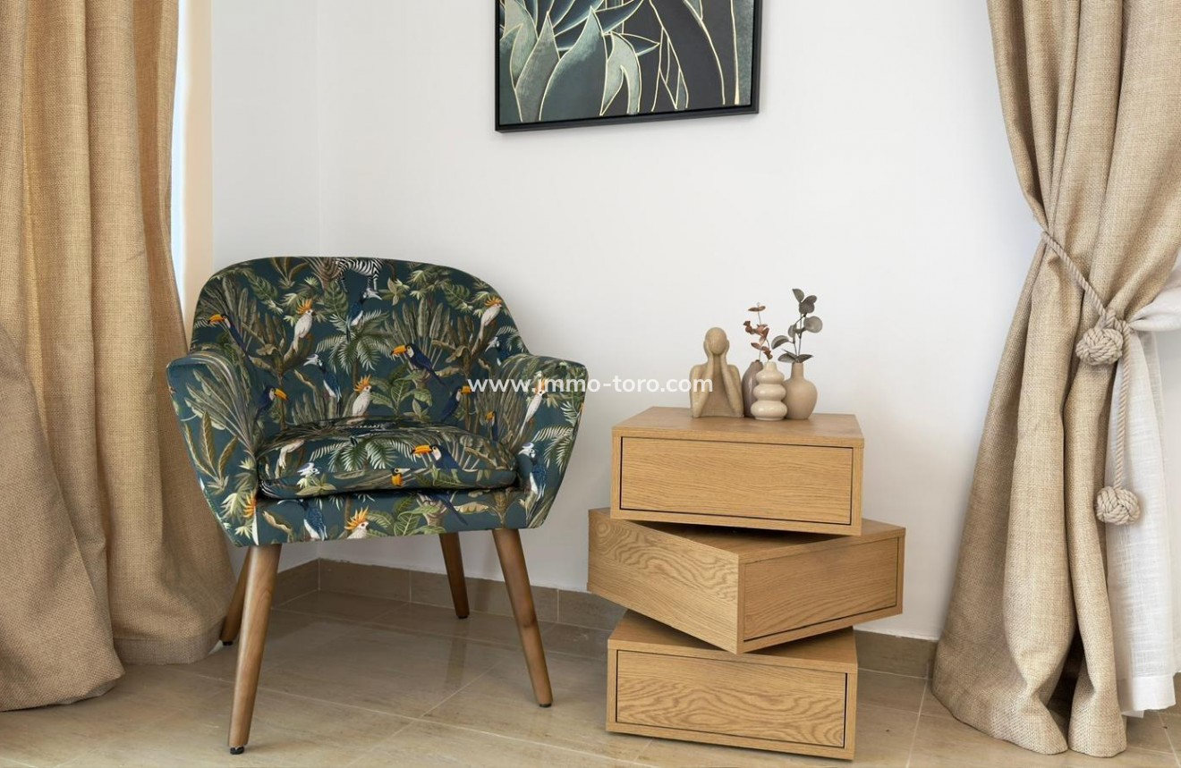Resale - Apartment - Benidorm - 1ª Linea
