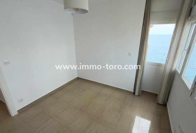 Resale - Apartment - Benidorm - 1ª Linea