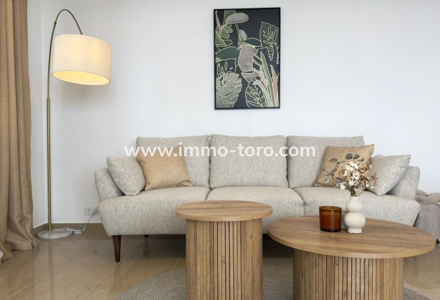 Resale - Apartment - Benidorm - 1ª Linea