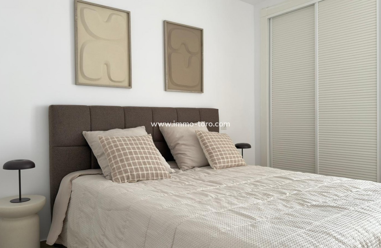 Resale - Apartment - Benidorm - 1ª Linea
