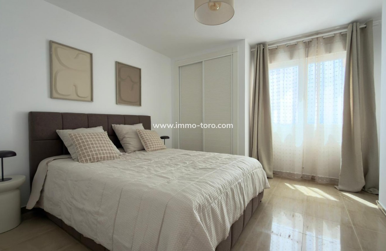 Resale - Apartment - Benidorm - 1ª Linea