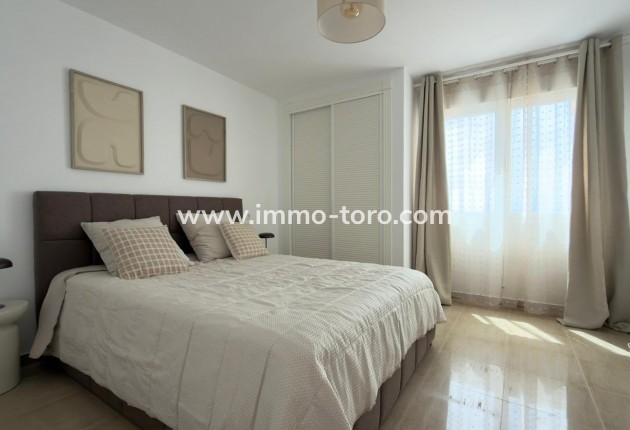 Resale - Apartment - Benidorm - 1ª Linea