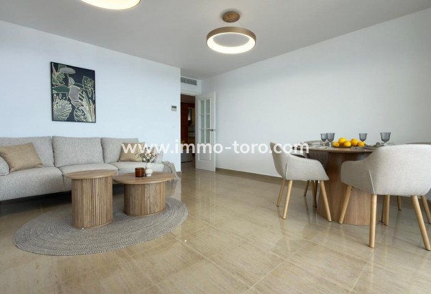 Resale - Apartment - Benidorm - 1ª Linea