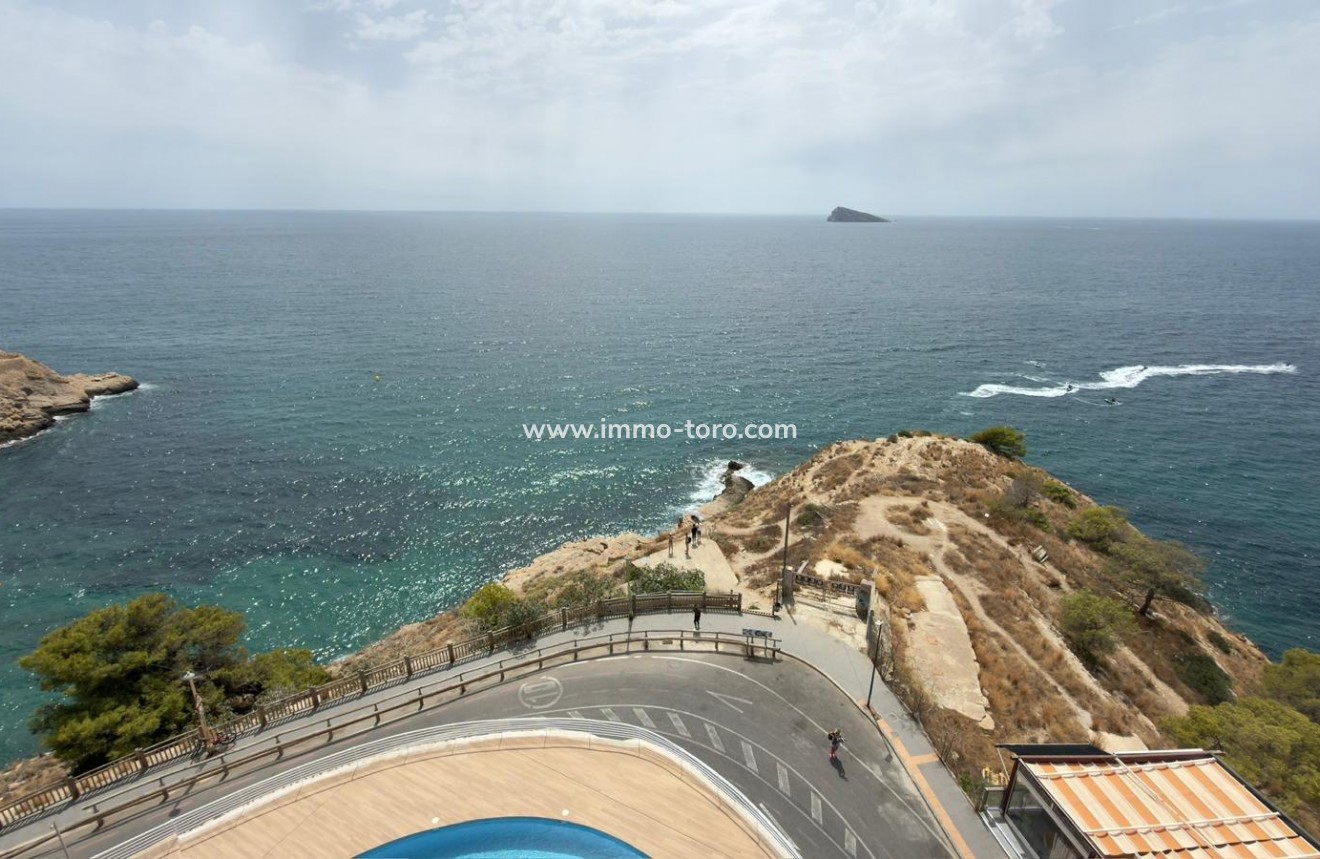 Resale - Apartment - Benidorm - 1ª Linea