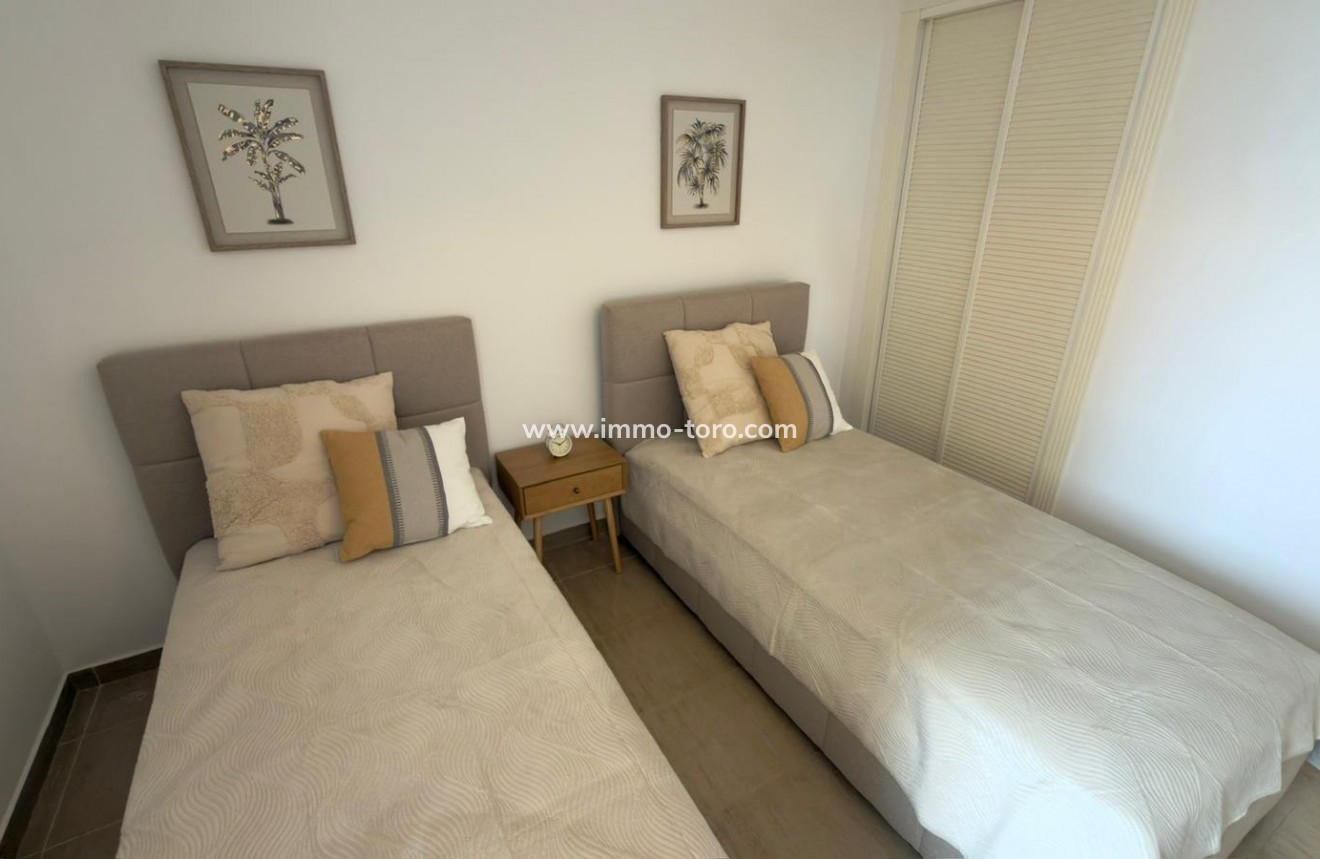Resale - Apartment - Benidorm - 1ª Linea
