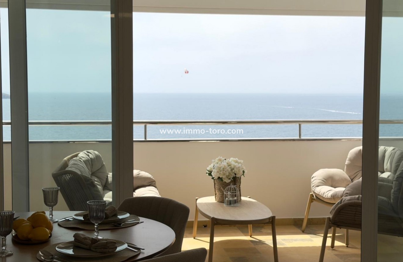Resale - Apartment - Benidorm - 1ª Linea