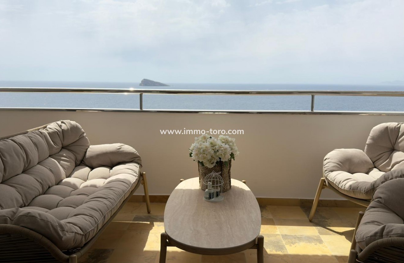 Resale - Apartment - Benidorm - 1ª Linea