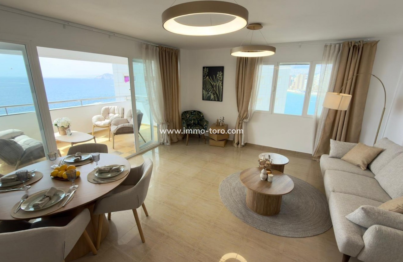 Resale - Apartment - Benidorm - 1ª Linea
