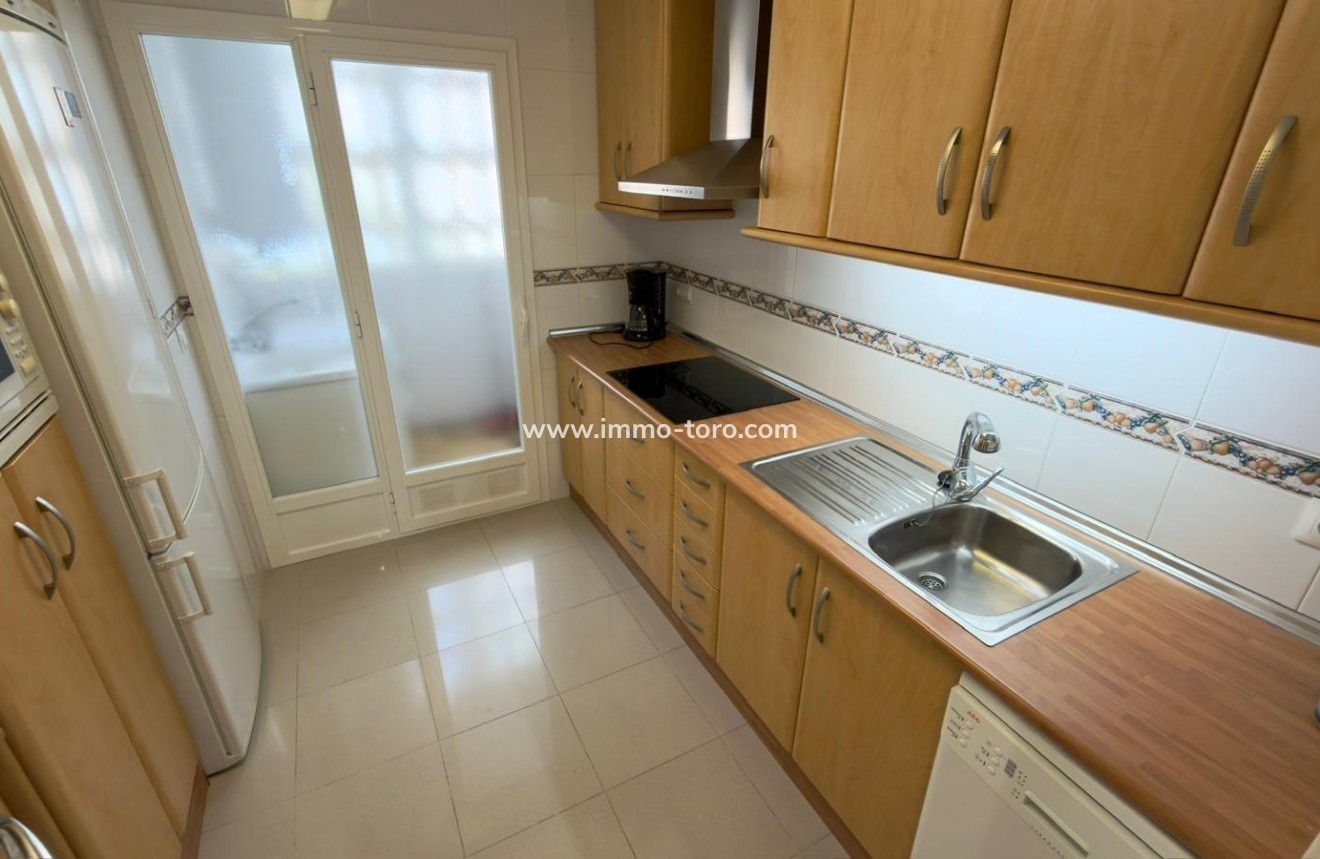 Resale - Apartment - Benidorm - 1ª Linea