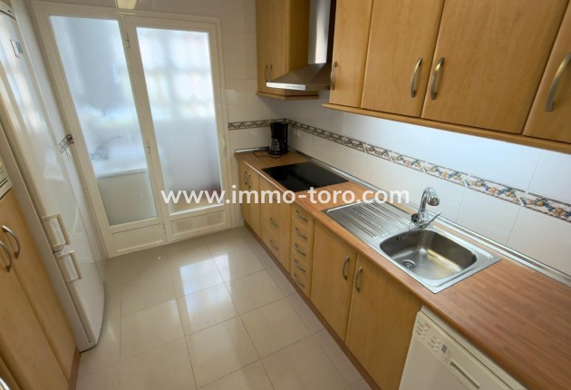 Resale - Apartment - Benidorm - 1ª Linea