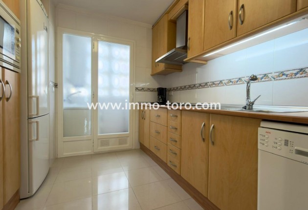 Resale - Apartment - Benidorm - 1ª Linea
