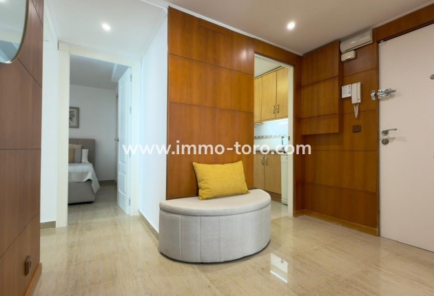 Resale - Apartment - Benidorm - 1ª Linea