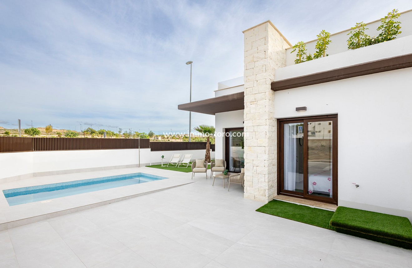 New Build - Detached house / Townhouse - Vistabella