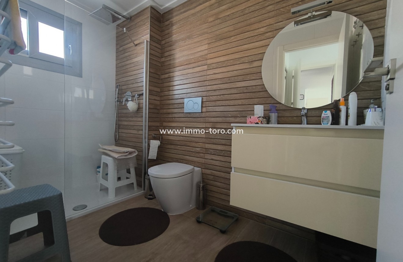 Resale - Apartment - Torrevieja - La veleta