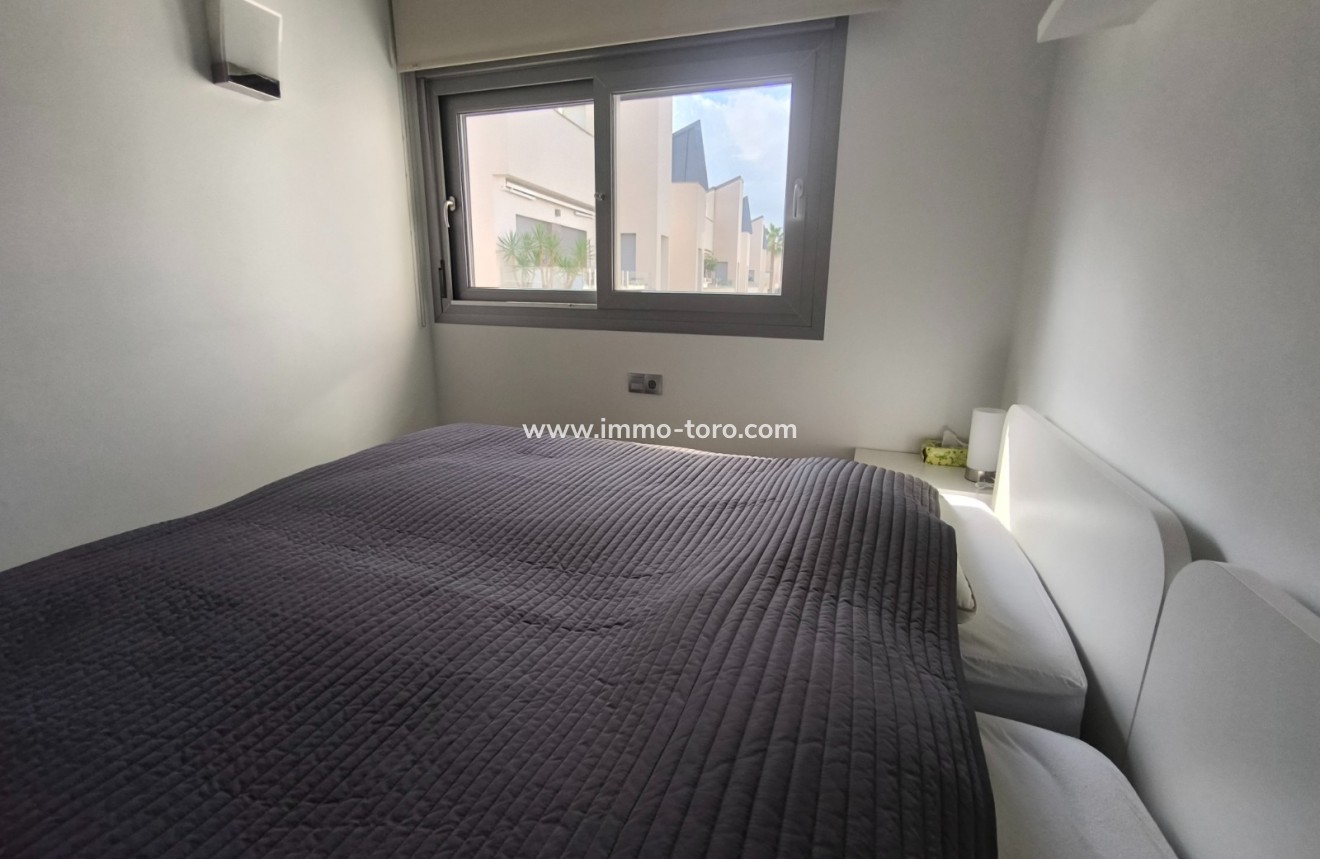 Resale - Apartment - Torrevieja - La veleta