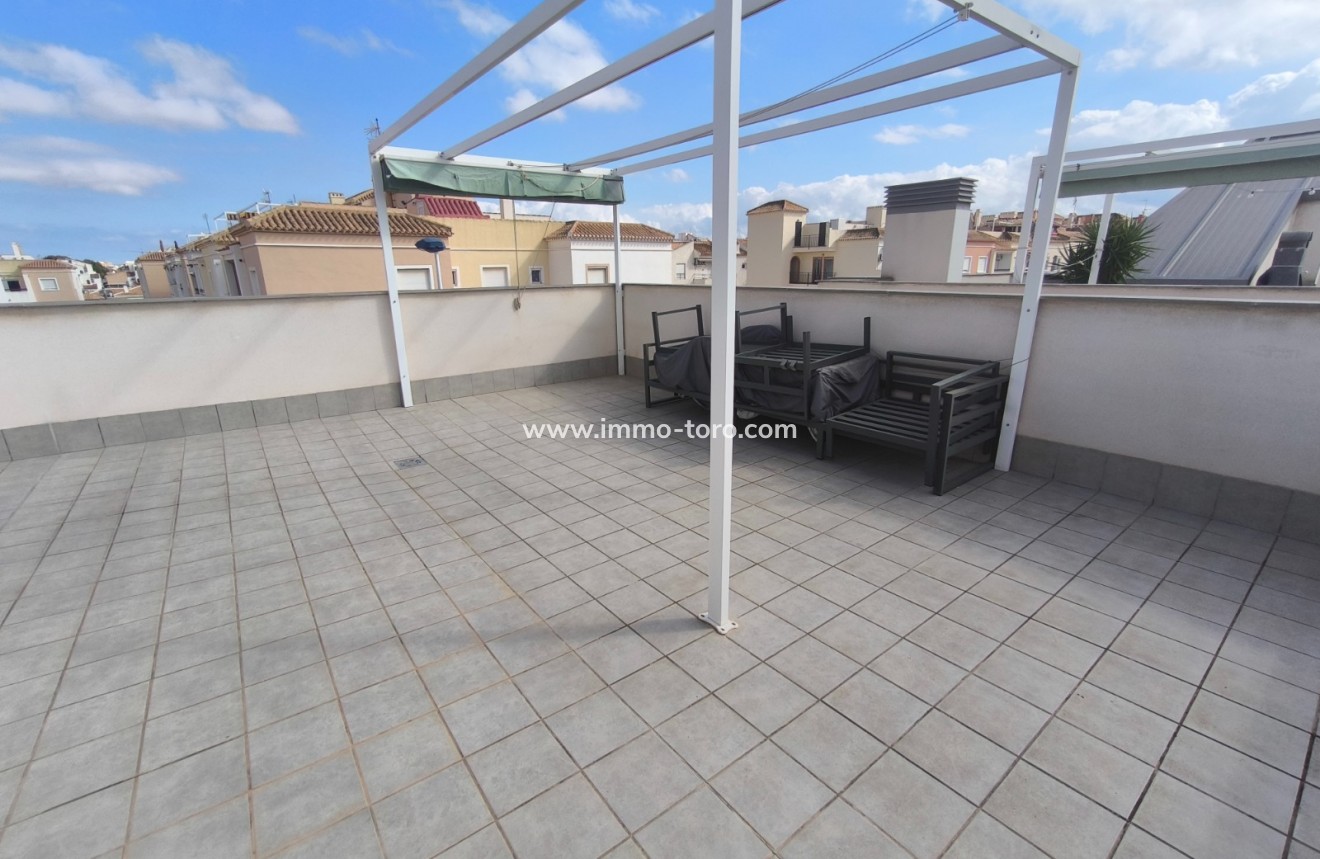 Resale - Apartment - Torrevieja - La veleta