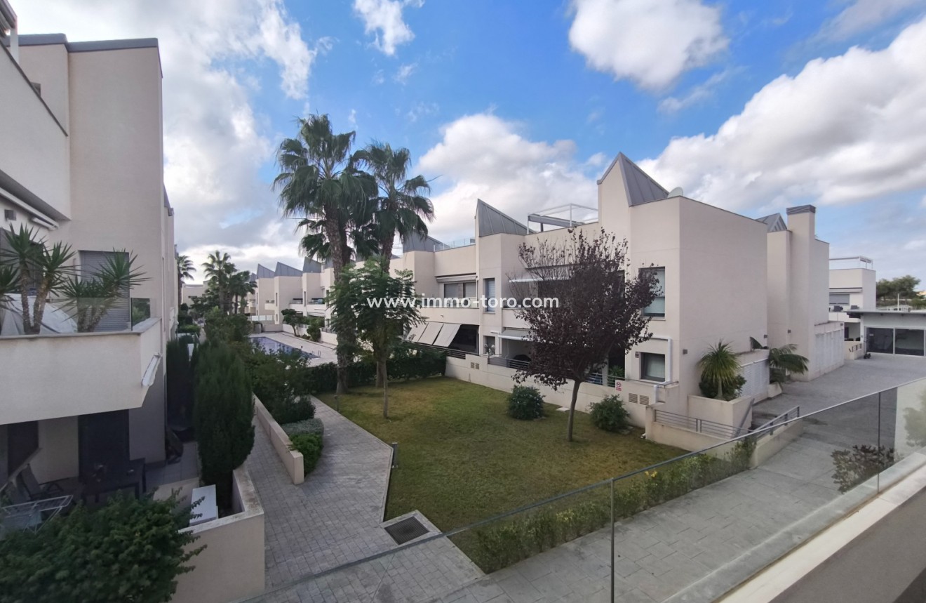 Resale - Apartment - Torrevieja - La veleta