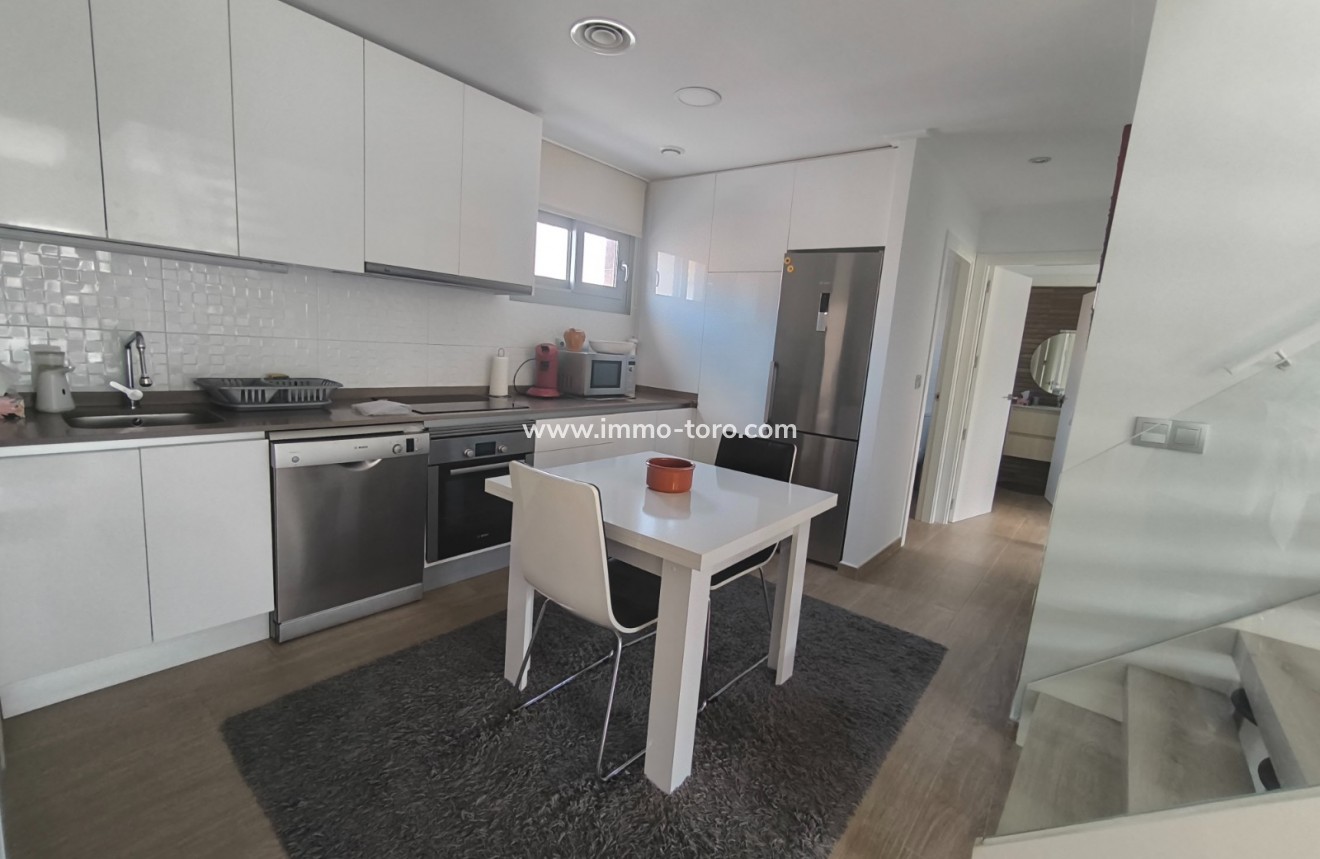 Resale - Apartment - Torrevieja - La veleta